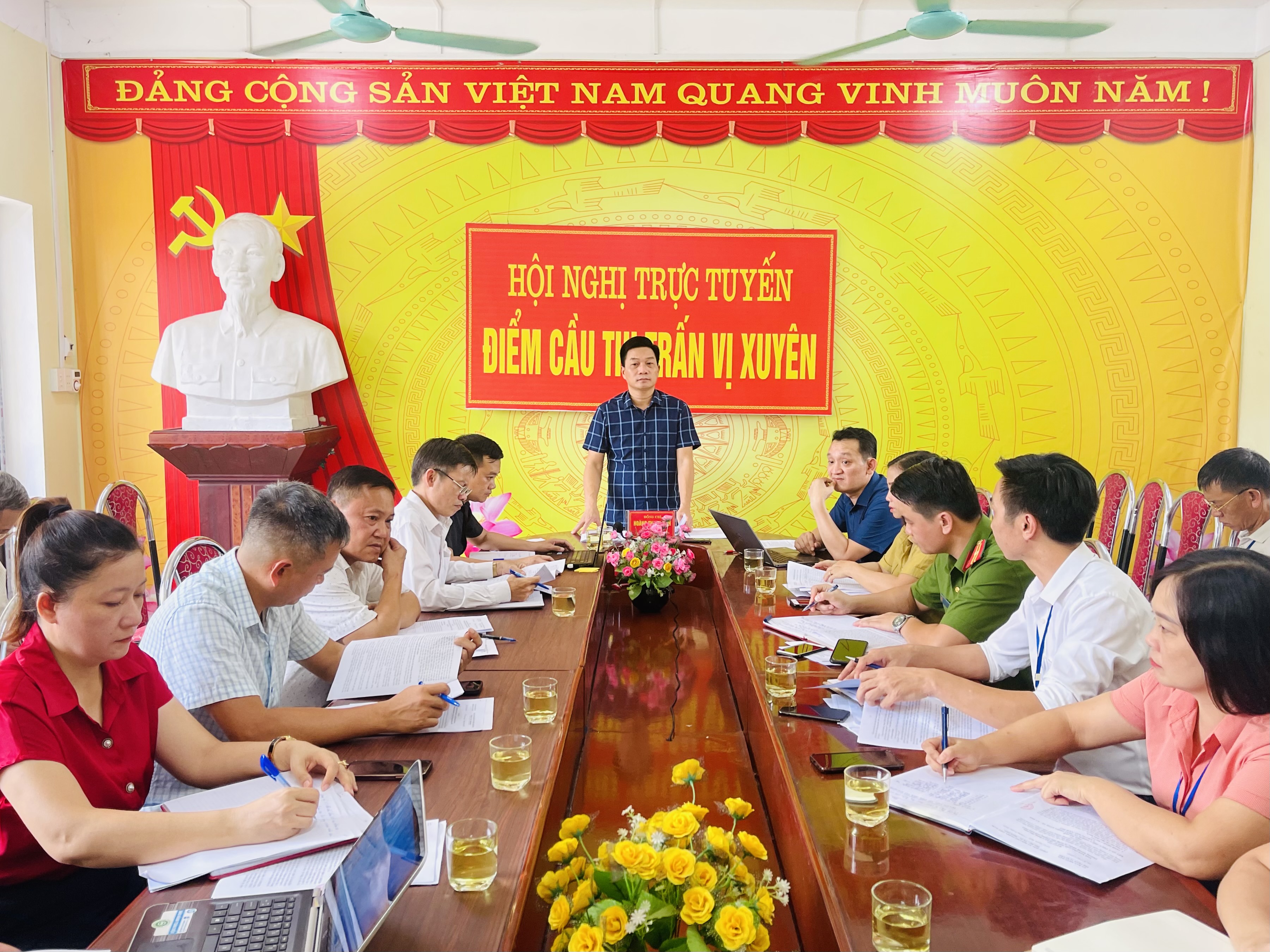 Chủ tịch UBND huyện làm việc với thị trấn Vị Xuyên