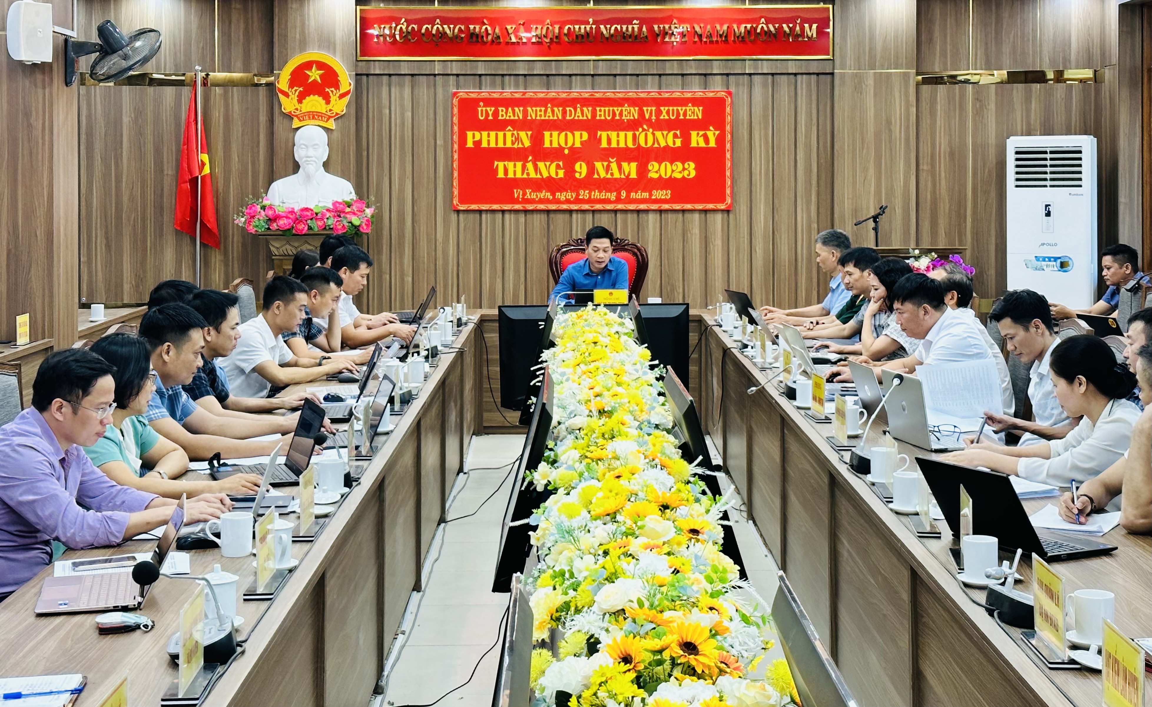 Phiên họp UBND huyện Vị Xuyên thường kỳ tháng 9/2023