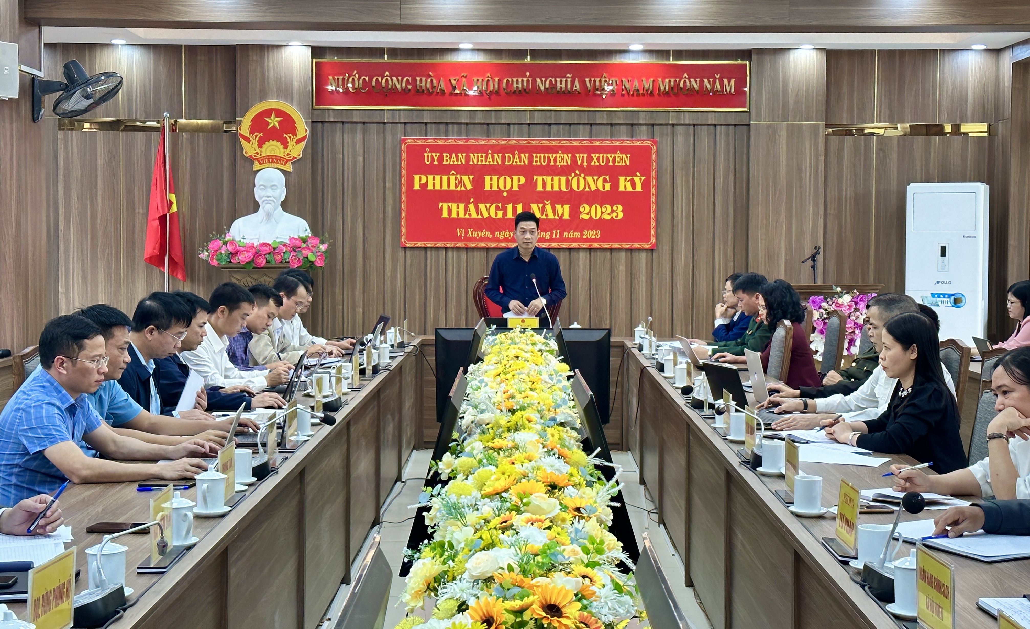 Phiên họp UBND huyện Vị Xuyên thường kỳ tháng 11/2023