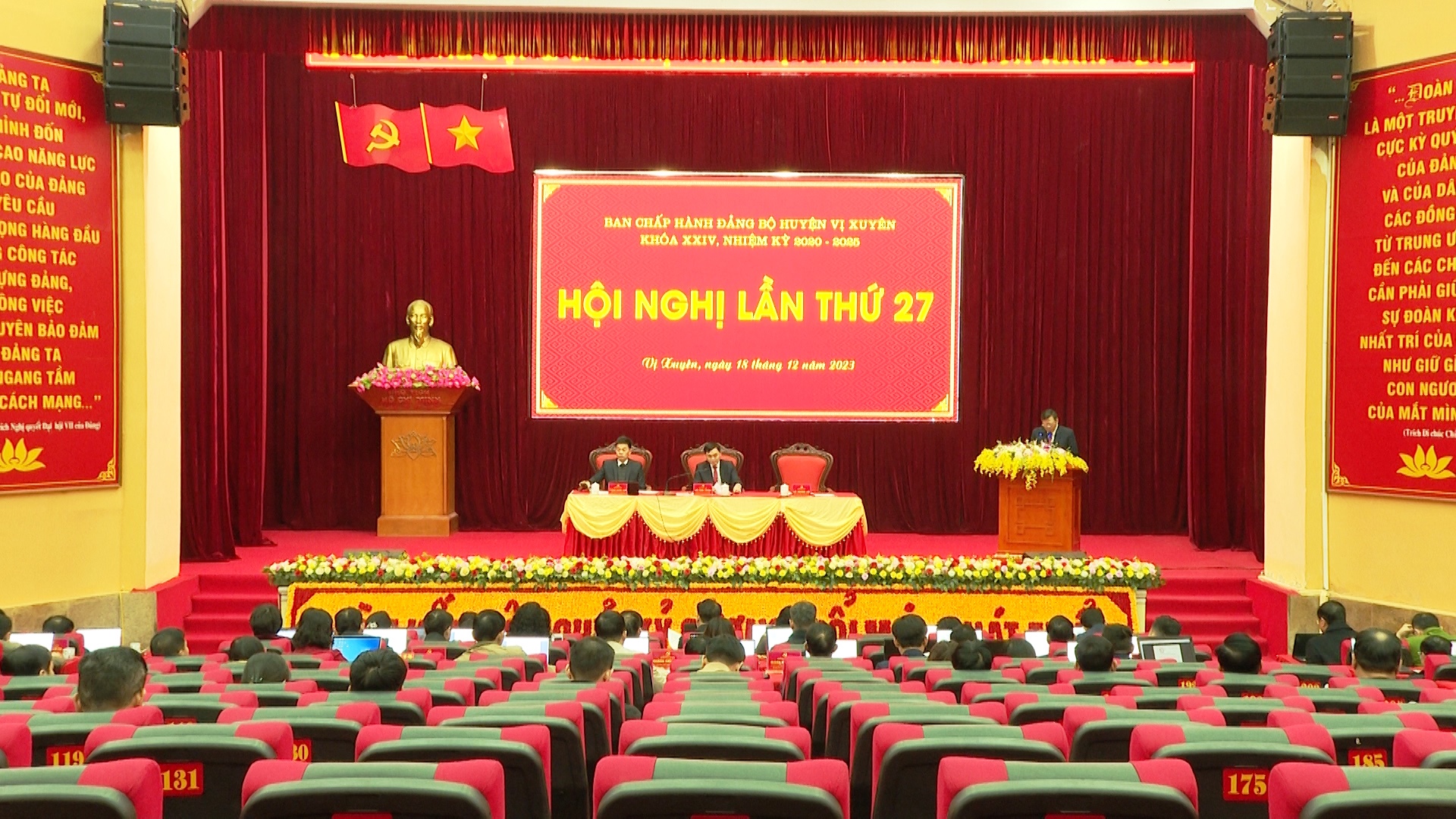Hội nghị Ban Chấp hành Đảng bộ huyện Vị Xuyên lần thứ 27.