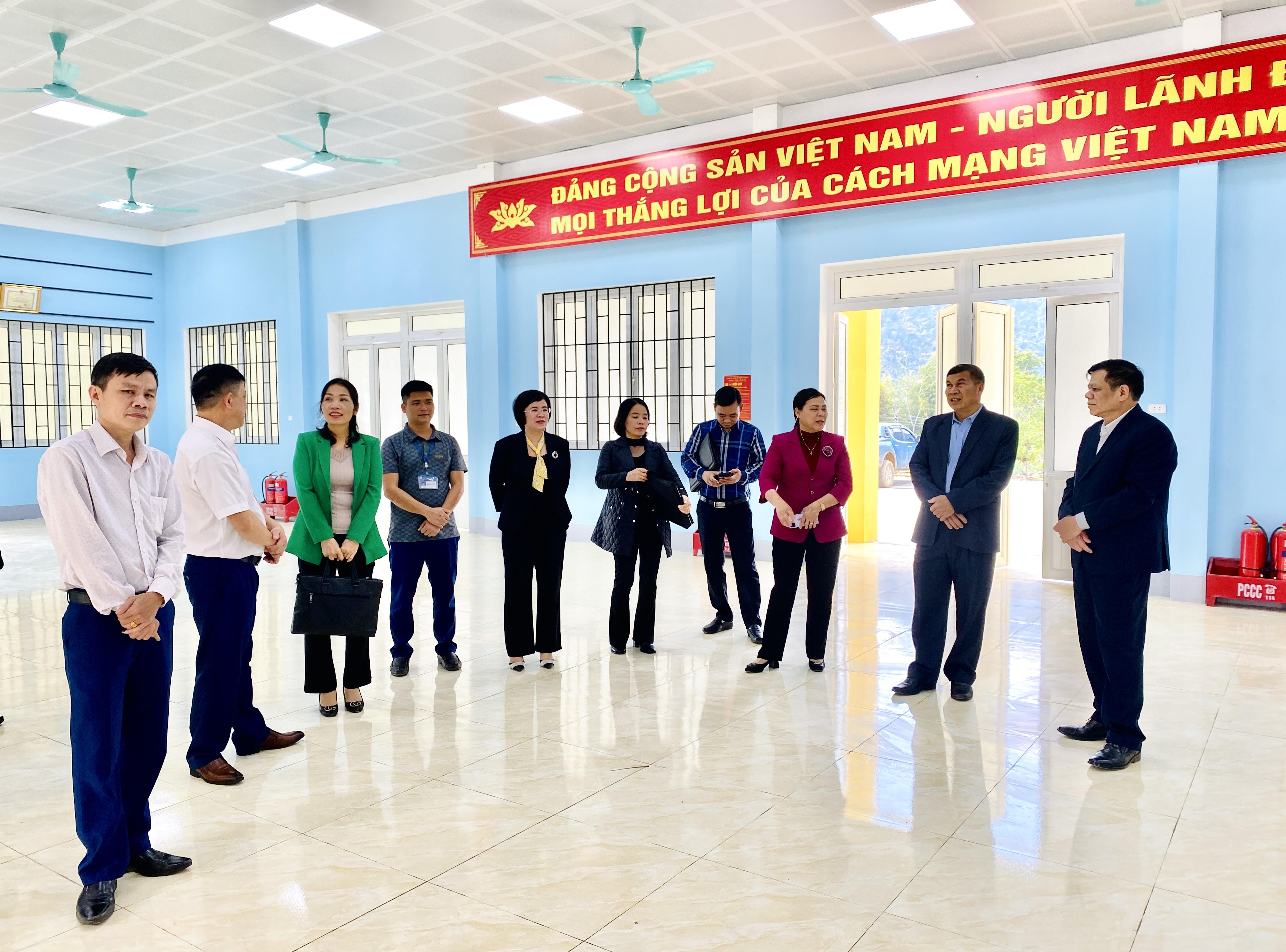 Đoàn công tác Uỷ ban MTTQ Việt Nam tỉnh làm việc tại xã Ngọc Linh