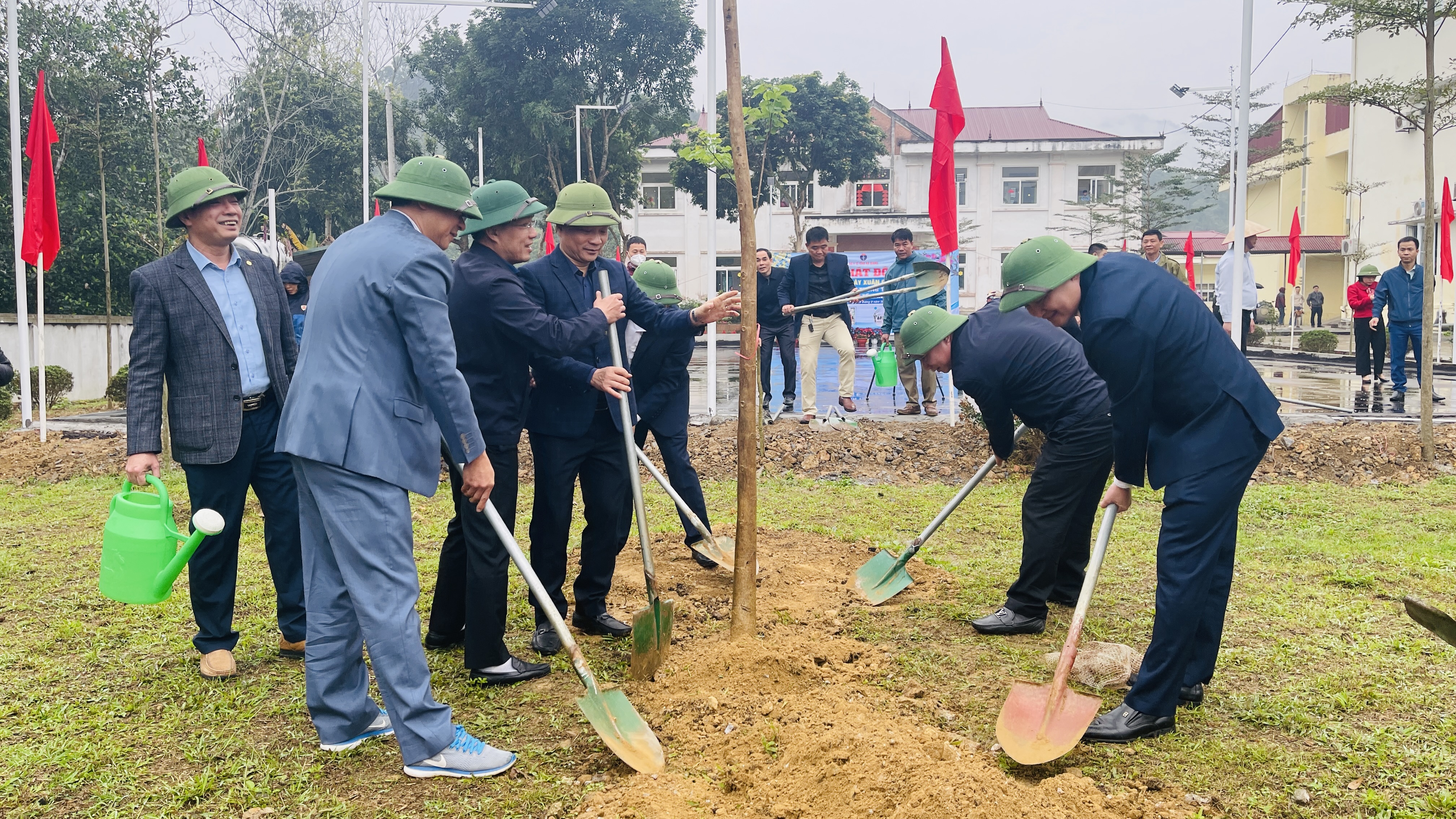 Sở Y tế  phát động Tết trồng cây tại Vị Xuyên