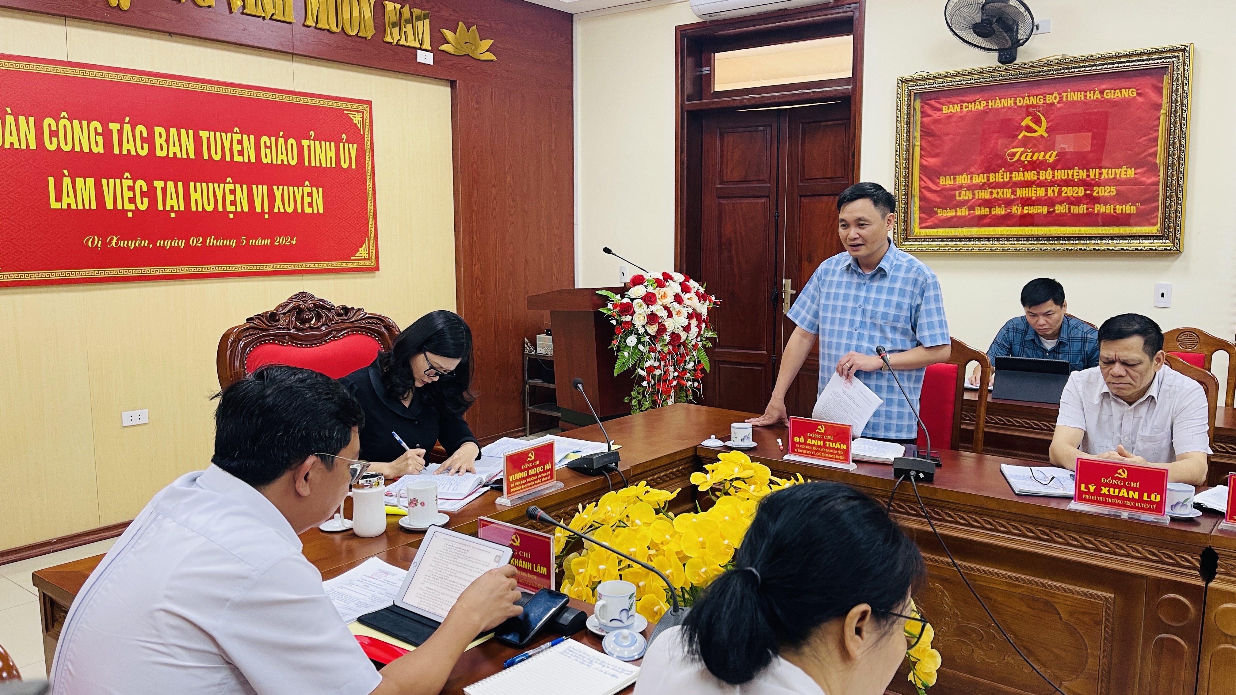 Đoàn công tác Ban Tuyên giáo Tỉnh uỷ làm việc tại huyện Vị Xuyên
