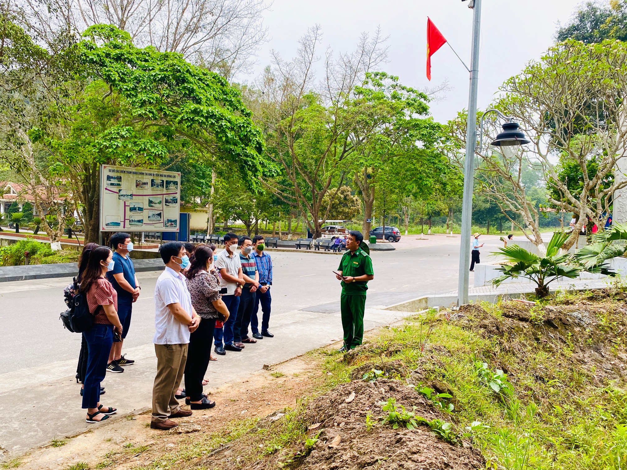 Đoàn công tác huyện Vị Xuyên thăm quan, học tập tại các tỉnh Hà Tĩnh, Quảng Trị, Hà Nội