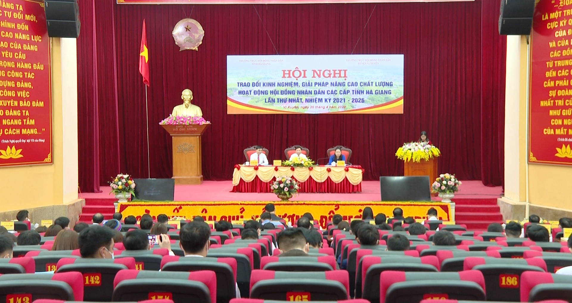 Hội nghị trao đổi kinh nghiệm, giải pháp nâng cao chất lượng hoạt động HĐND các cấp tỉnh Hà Giang