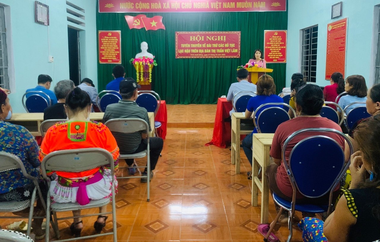 Hội nghị tuyên truyền về bài trừ các hủ tục lạc hậu trên địa bàn thị trấn Việt Lâm