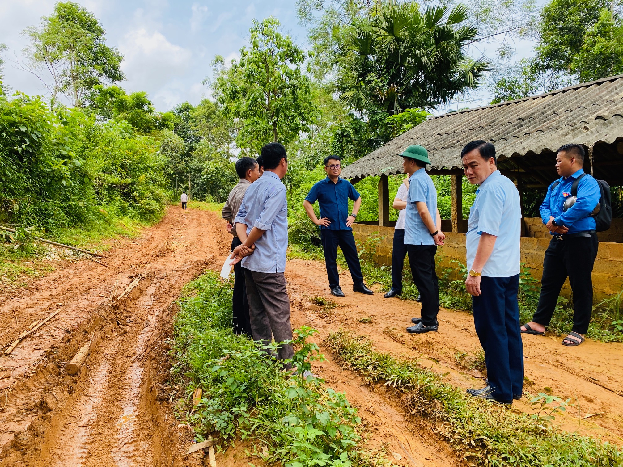 Ủy ban Dân tộc Trung ương và Ngân hàng thế giới khảo khảo sát tại xã Bạch Ngọc, huyện Vị Xuyên