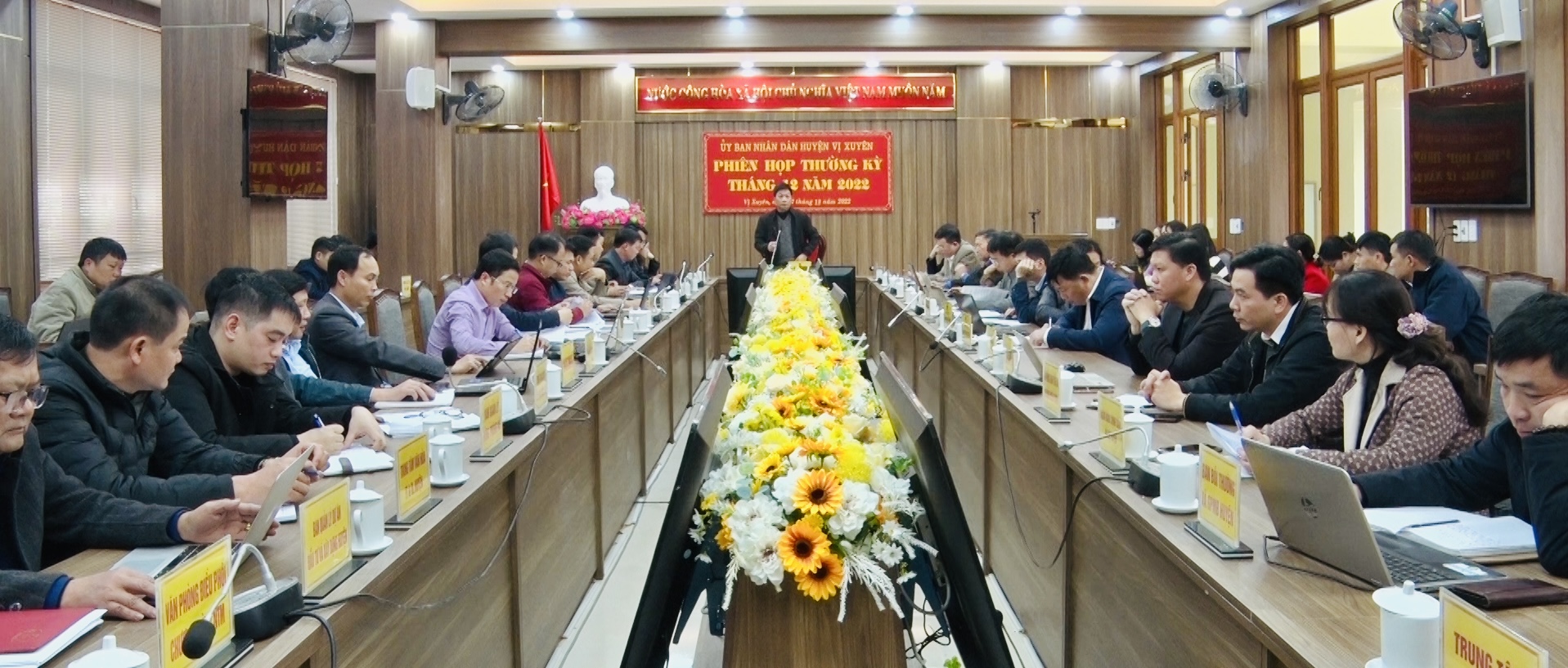 Phiên họp thường kỳ UBND huyện Vị Xuyên tháng 12