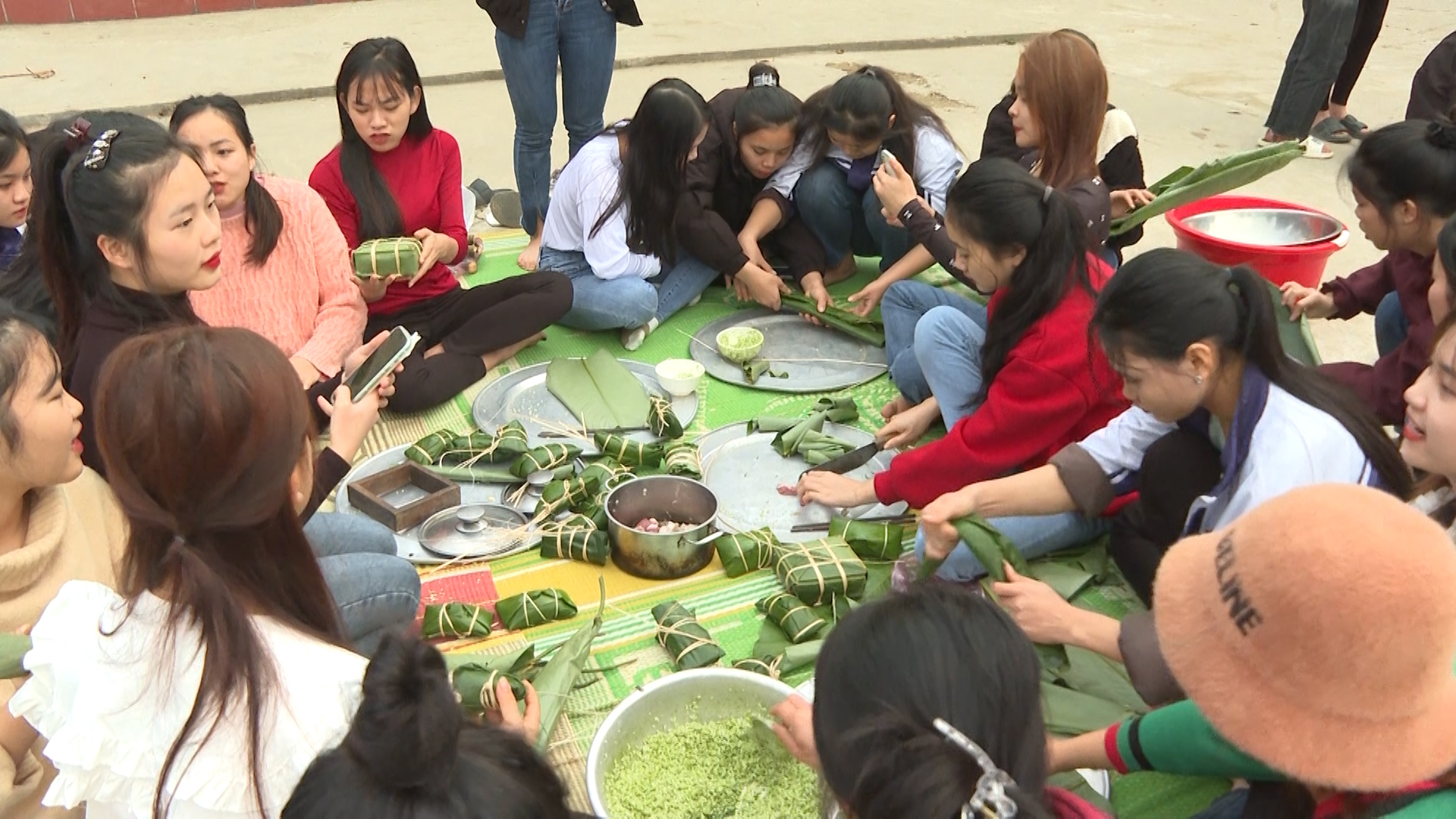 Trường THCS & THPT Linh Hồ tổ chức vui xuân Quý Mão 2023.