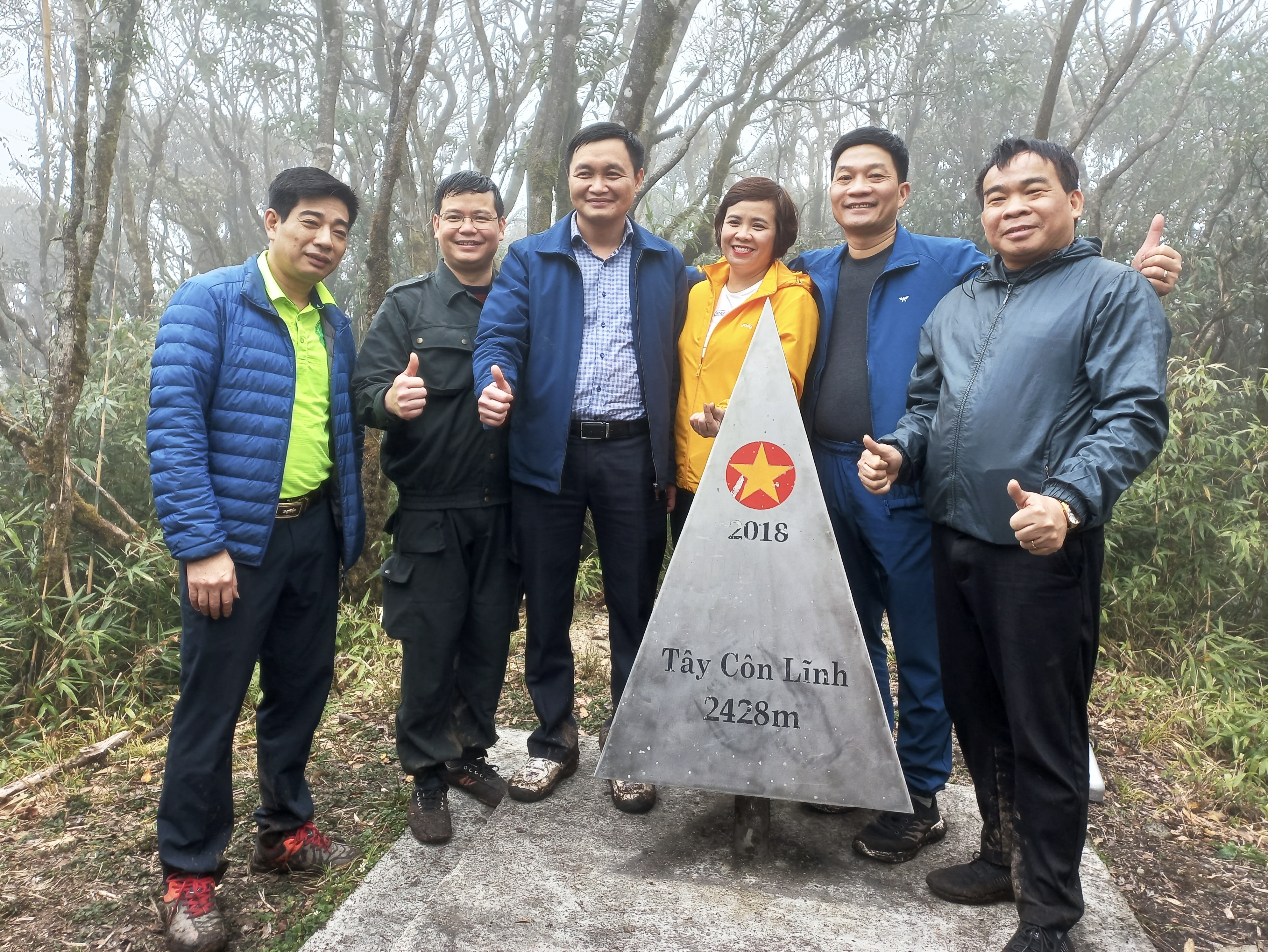 Lãnh đạo huyện Vị Xuyên khảo sát Tour du lịch khám phá đỉnh Tây Côn Lĩnh.